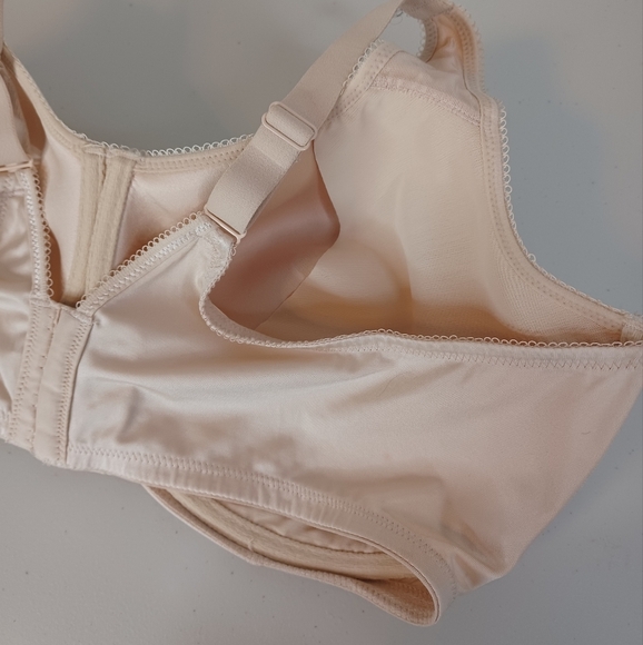 Wacoal Tan Underwire Size 46DDD Bra - Picture 6 of 13